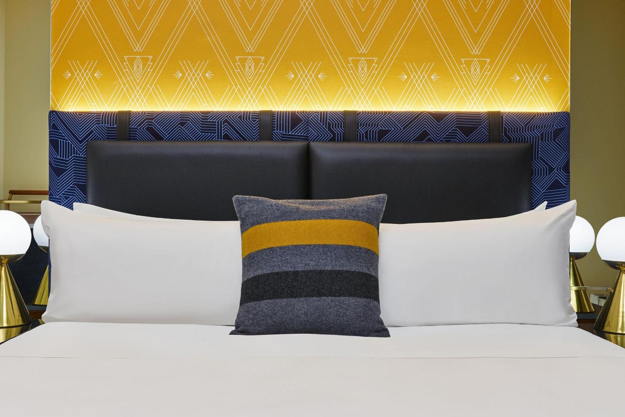 W Minneapolis - The Foshay Luaran gambar