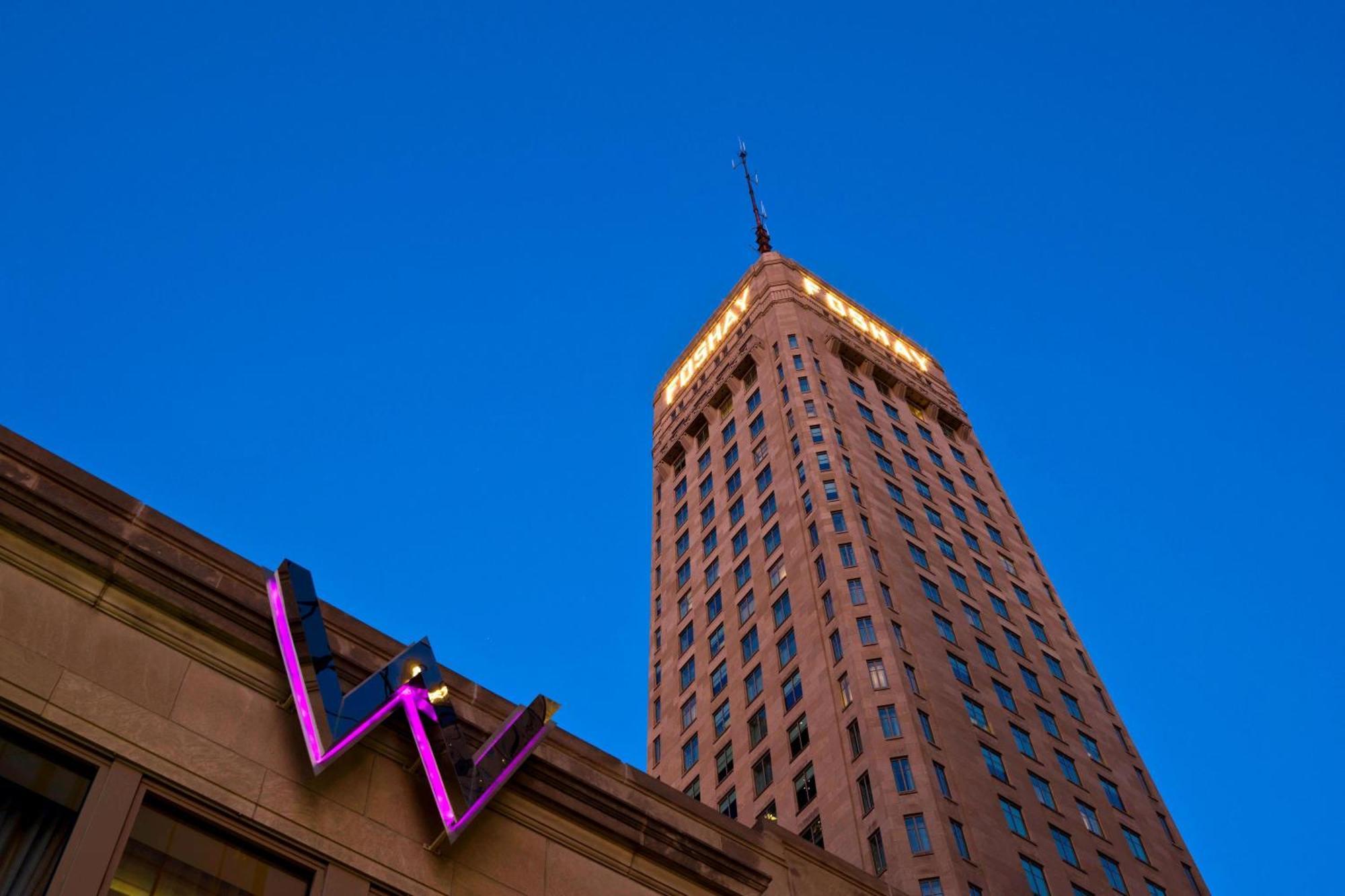 W Minneapolis - The Foshay Luaran gambar