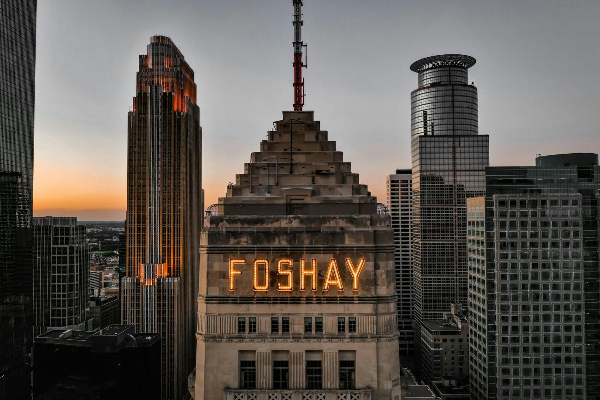 W Minneapolis - The Foshay Luaran gambar